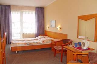 Отель Hotel Europa Ястшембя-Гура-3